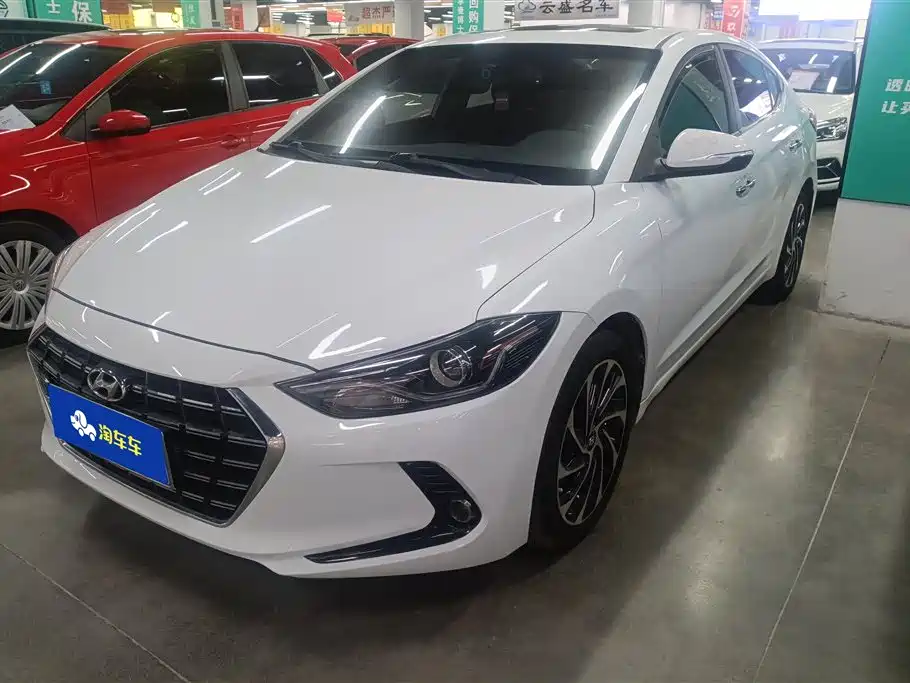 Hyundai Elantra