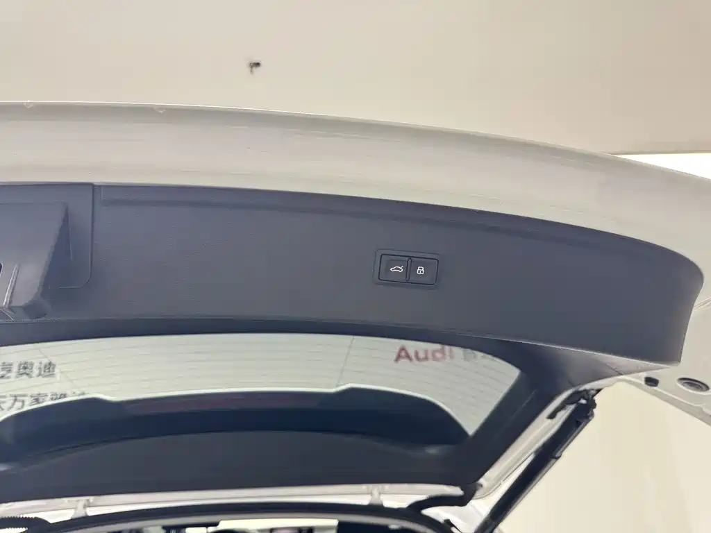 Audi Q5L — миниатюра 20