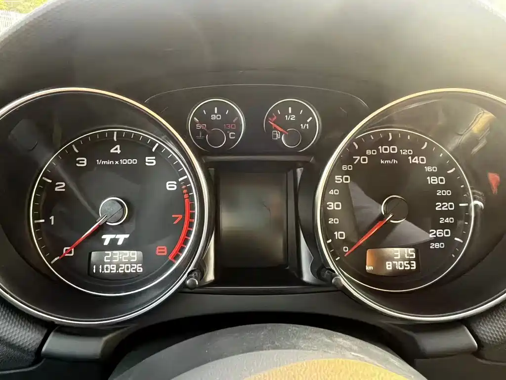 Audi TT — миниатюра 24