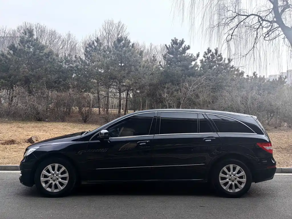 MERCEDES-BENZ R CLASS