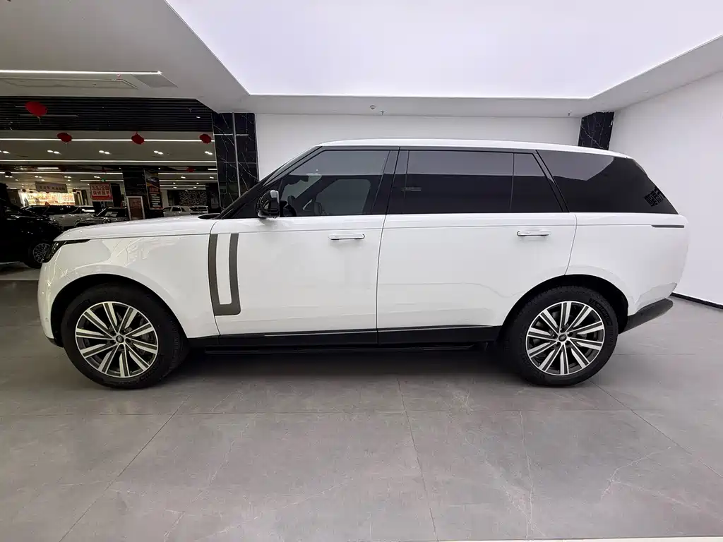 Land Rover Range Rover — миниатюра 7