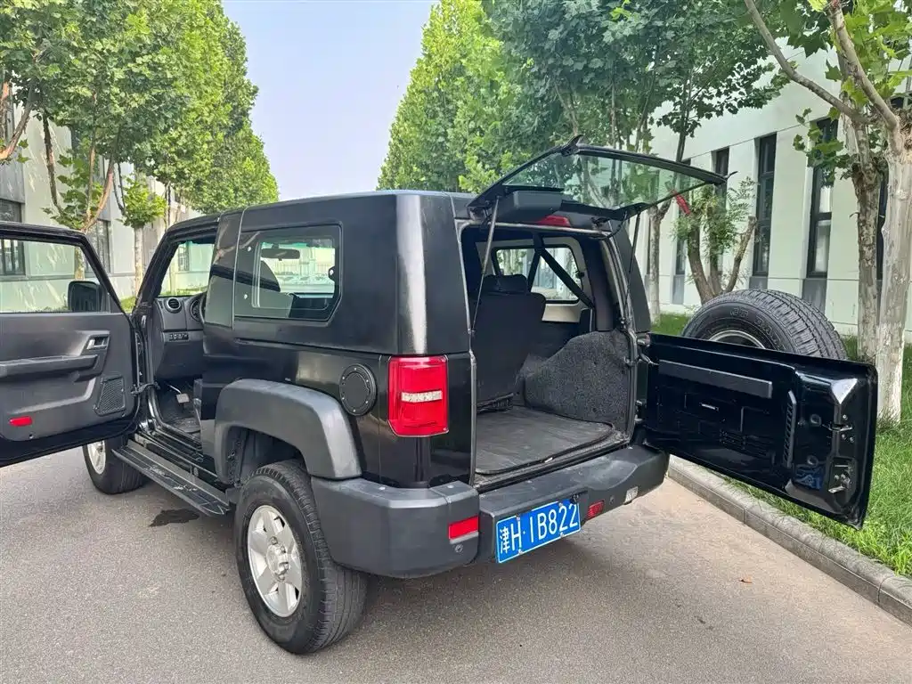BAIC BJ40 2014 2.4L MT