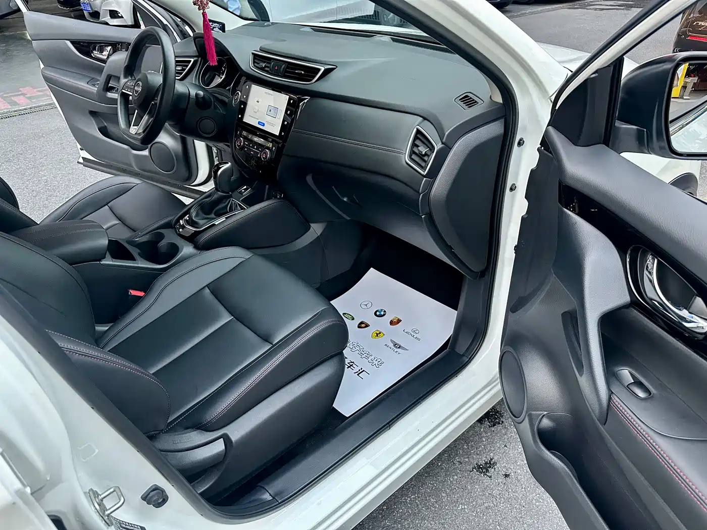 Nissan Qashqai 2024 Белый из Китая, фото 3