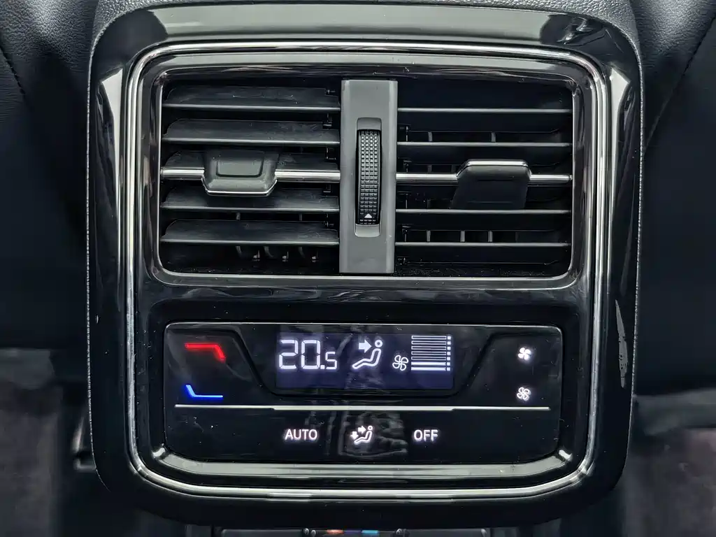 Volkswagen Passat — миниатюра 20