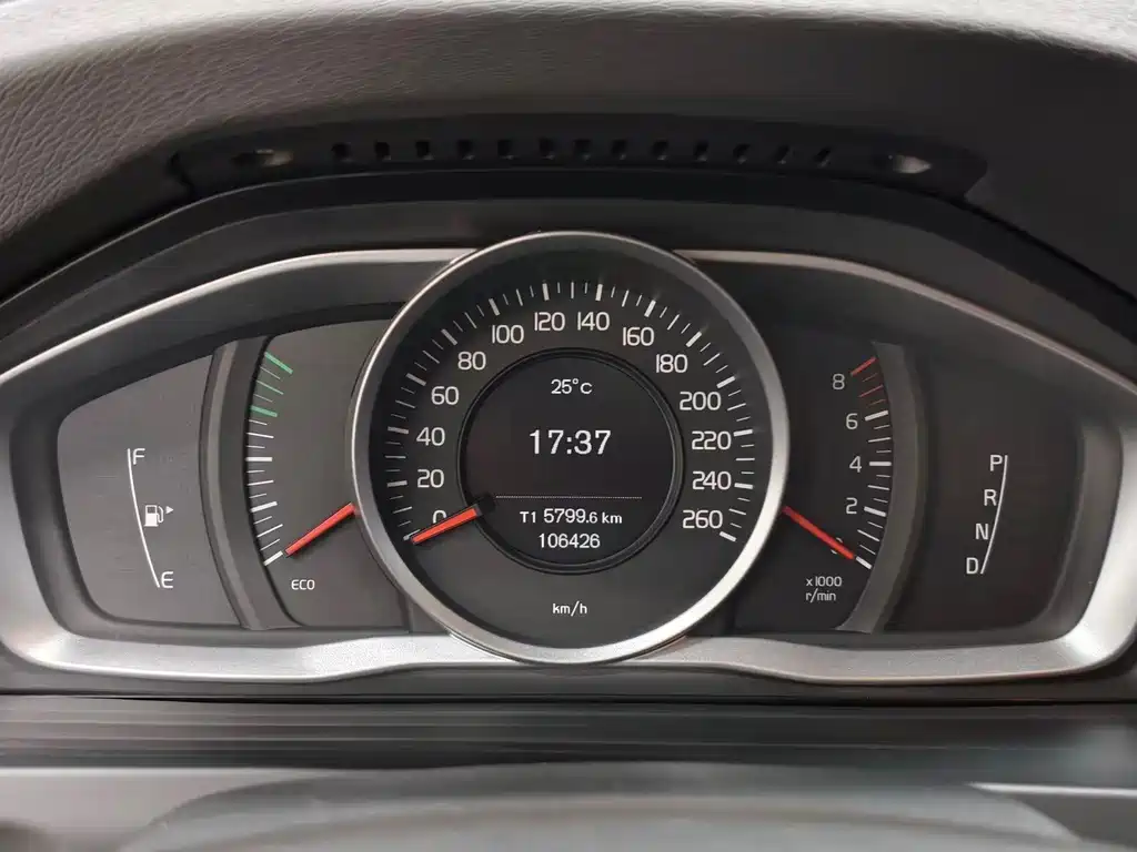 Volvo V60 — фотографии объявления, Фото 13