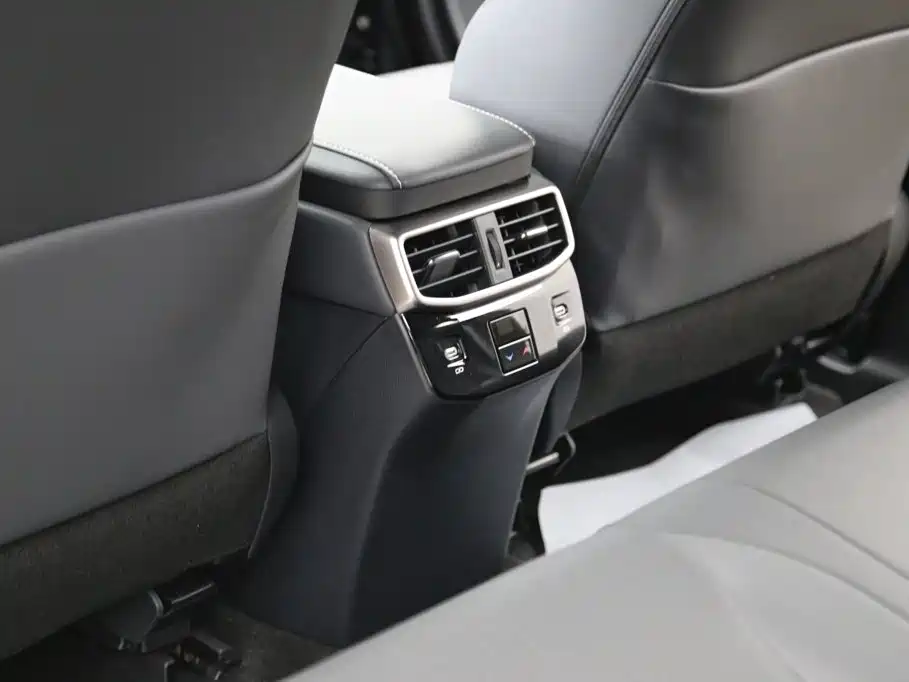 Lexus RX — миниатюра 19