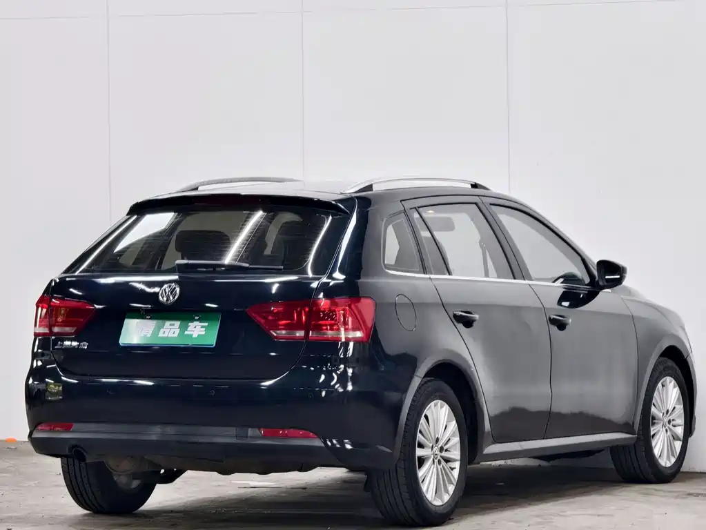 Volkswagen Gran Lavida 2013 1.6L AT Comfort