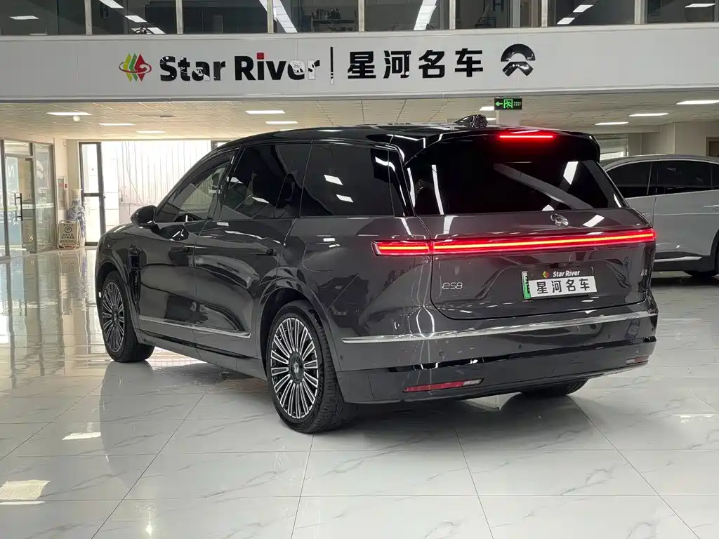 NIO ES8 — миниатюра 5