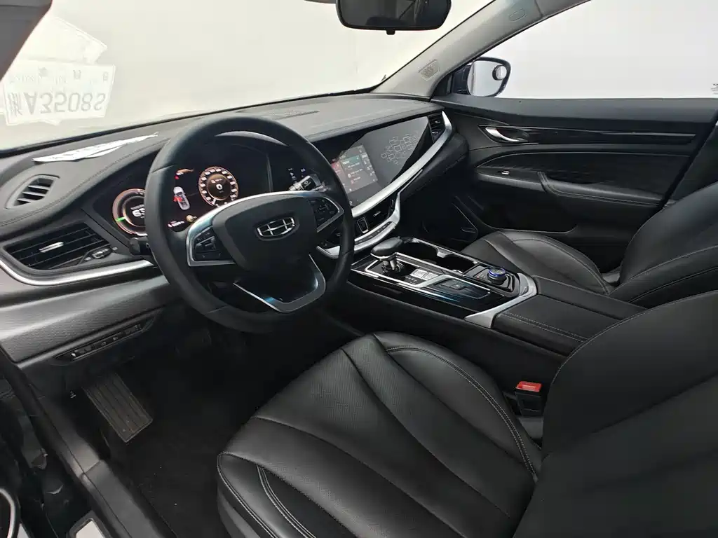 Geely Borui Hybrid — миниатюра 7