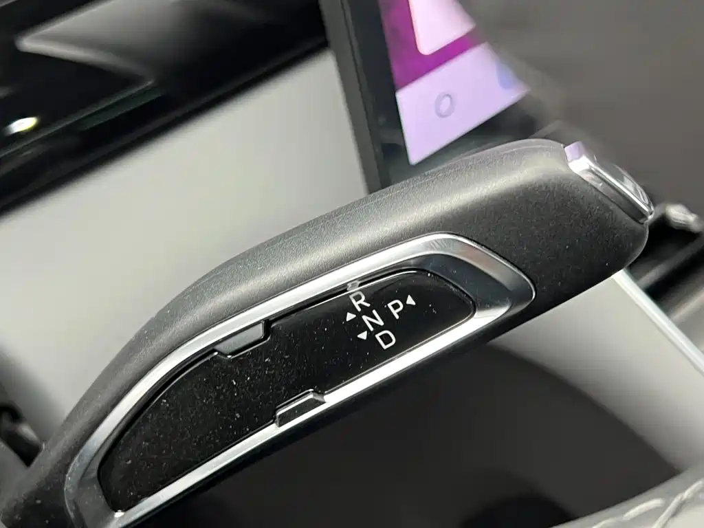 Geely 博越REV — миниатюра 18