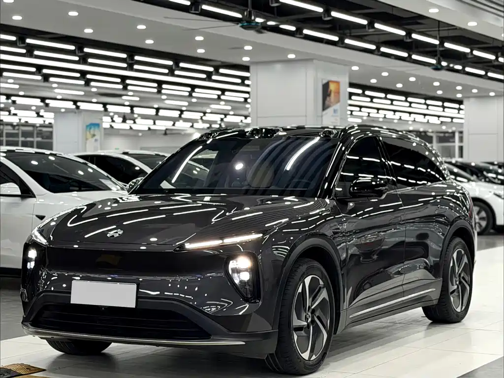 NIO ES6
