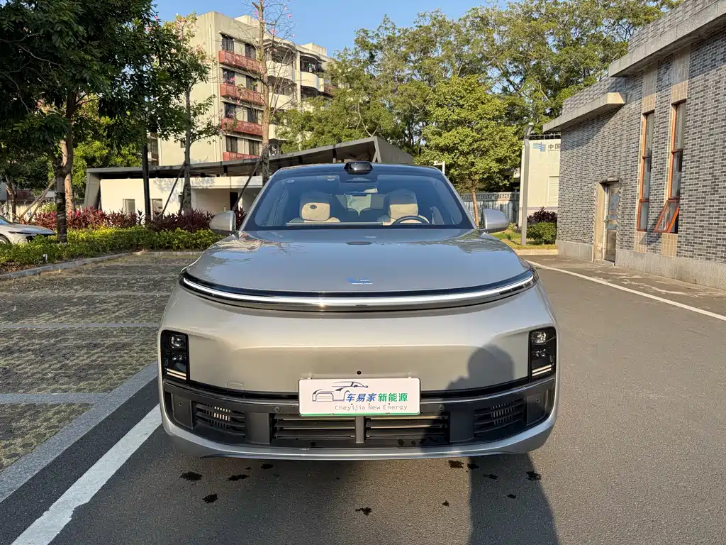 Li Auto IDEAL L8