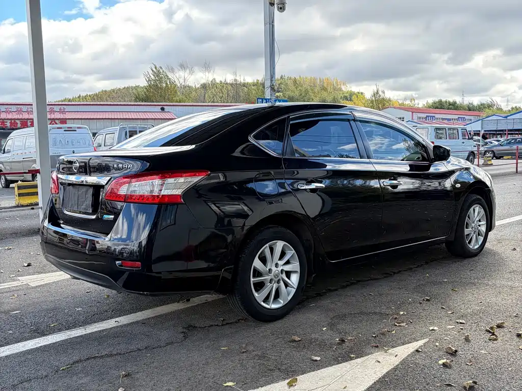 Nissan Sylphy — миниатюра 7
