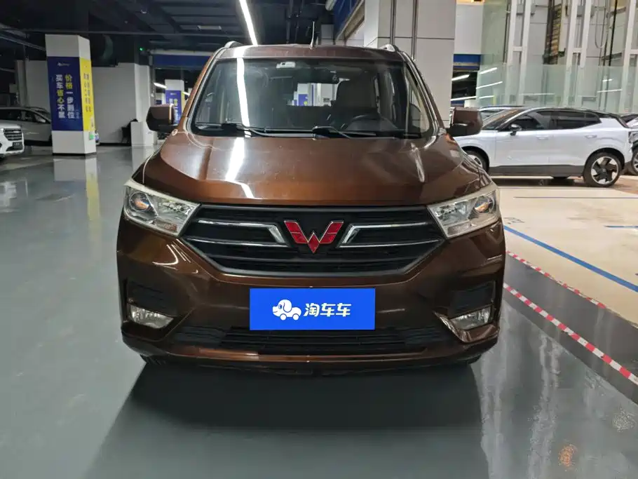 Wuling Hongguang — миниатюра 2