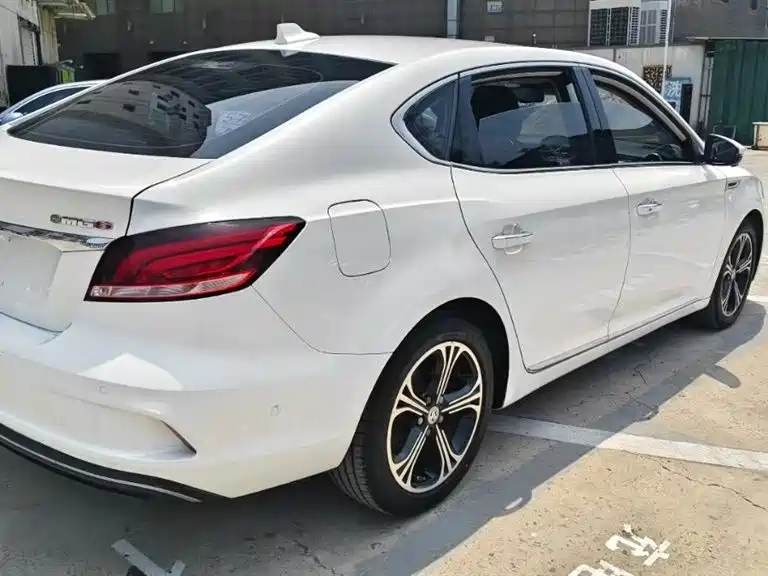 MG 6 New Energy — миниатюра 8