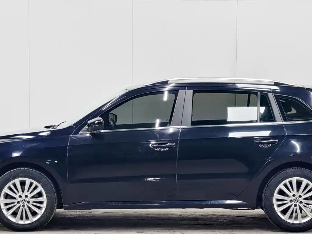 Volkswagen Gran Lavida 2013 1.6L AT Comfort