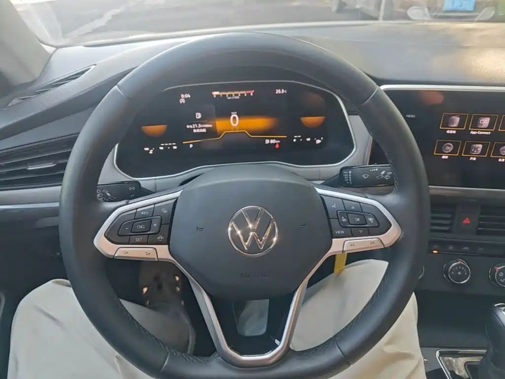 Volkswagen Bora — миниатюра 11