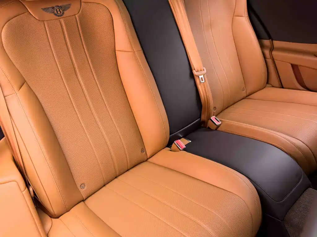 Bentley Flying Spur — миниатюра 36