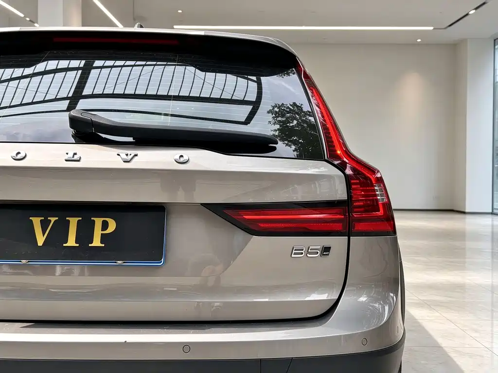 Volvo V90 — миниатюра 23