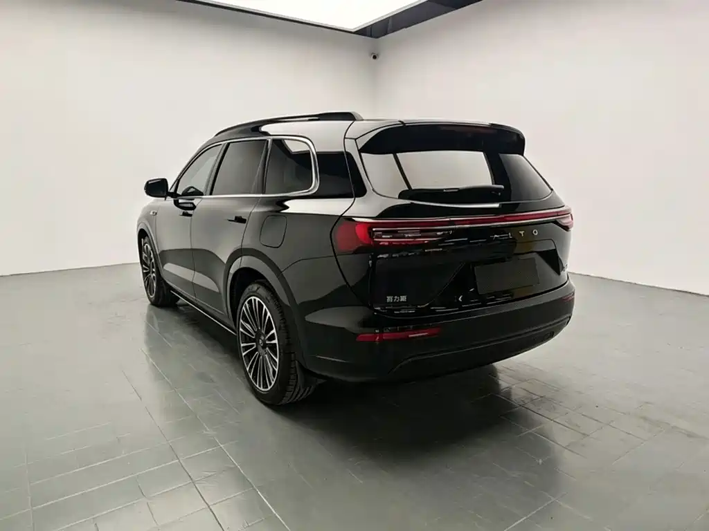 AITO AITO M7 — миниатюра 5