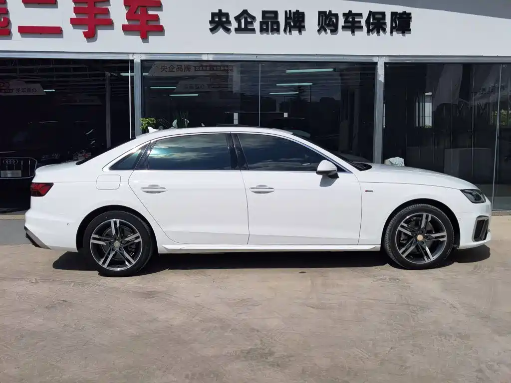 Audi A4L — миниатюра 3