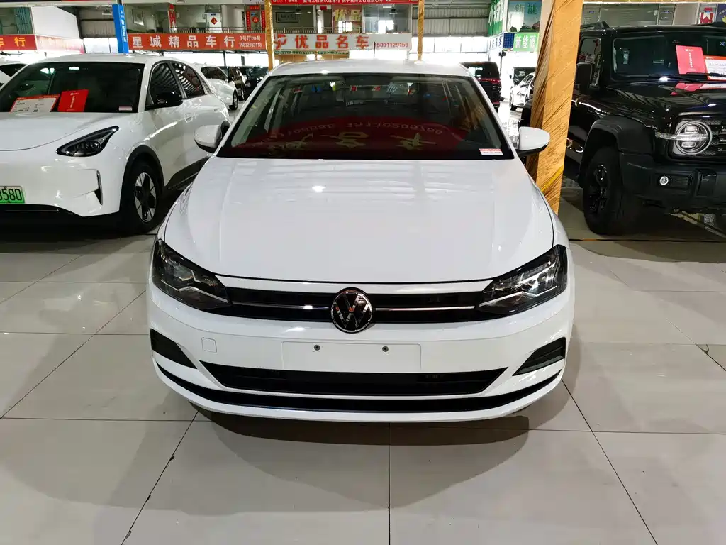 Volkswagen Polo — миниатюра 2