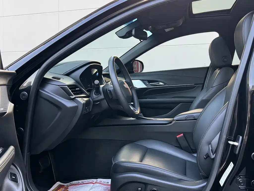 Cadillac CT4 — миниатюра 9