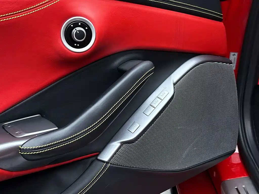 Ferrari Portofino — миниатюра 12