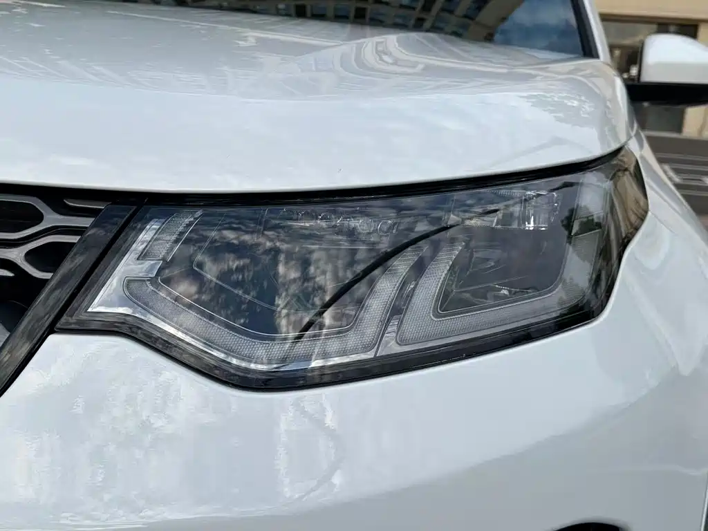 Land Rover Discovery Sport — миниатюра 4