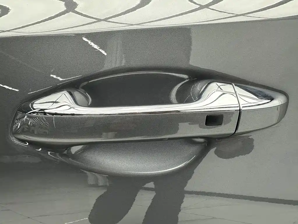 Kia K3 — миниатюра 10