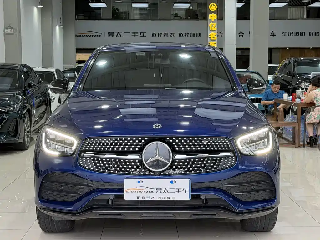 Mercedes-Benz GLC Coupe GLC 300 4MATIC Coupe SUV, фото 2