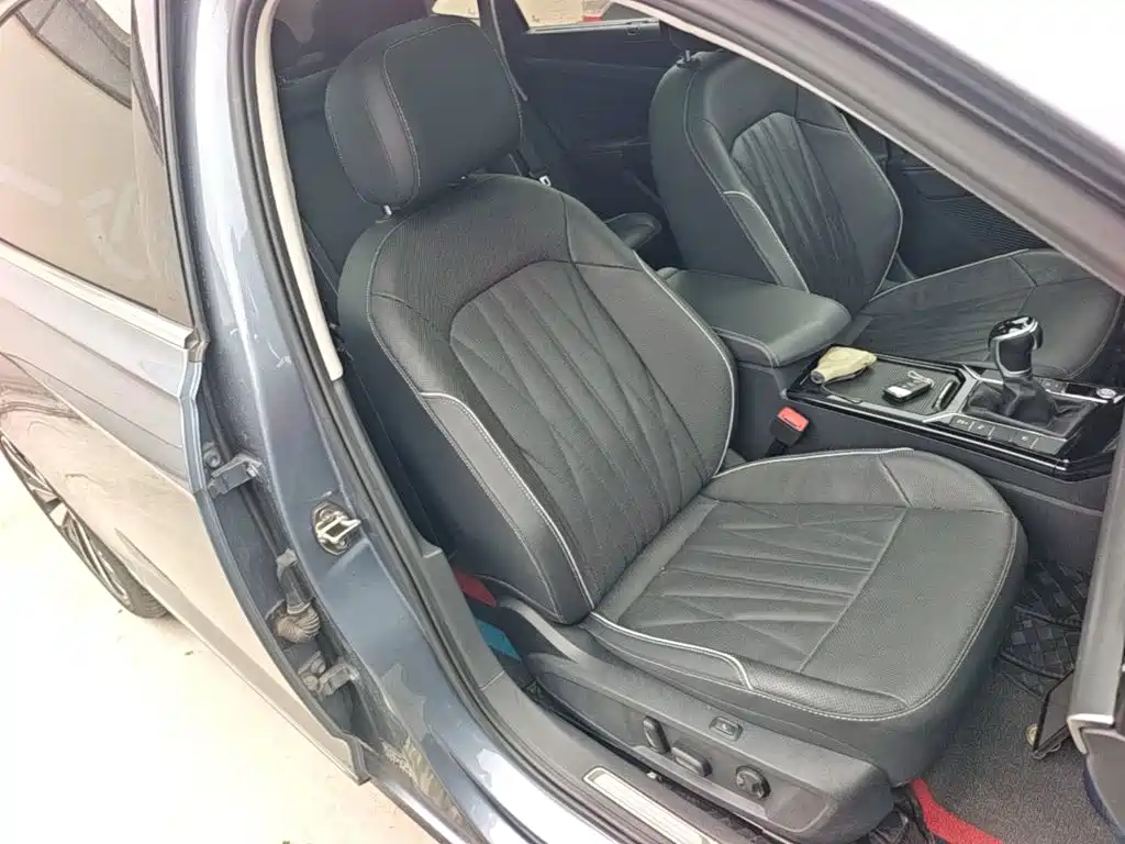 Volkswagen Passat — миниатюра 25