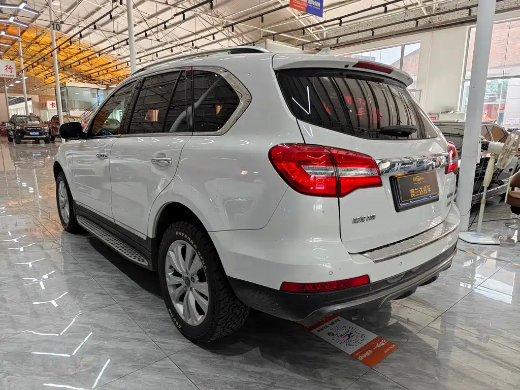 HAVAL  H8
