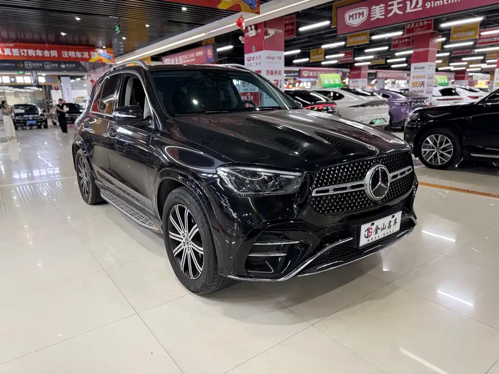Mercedes-Benz GLE (Import) — миниатюра 3