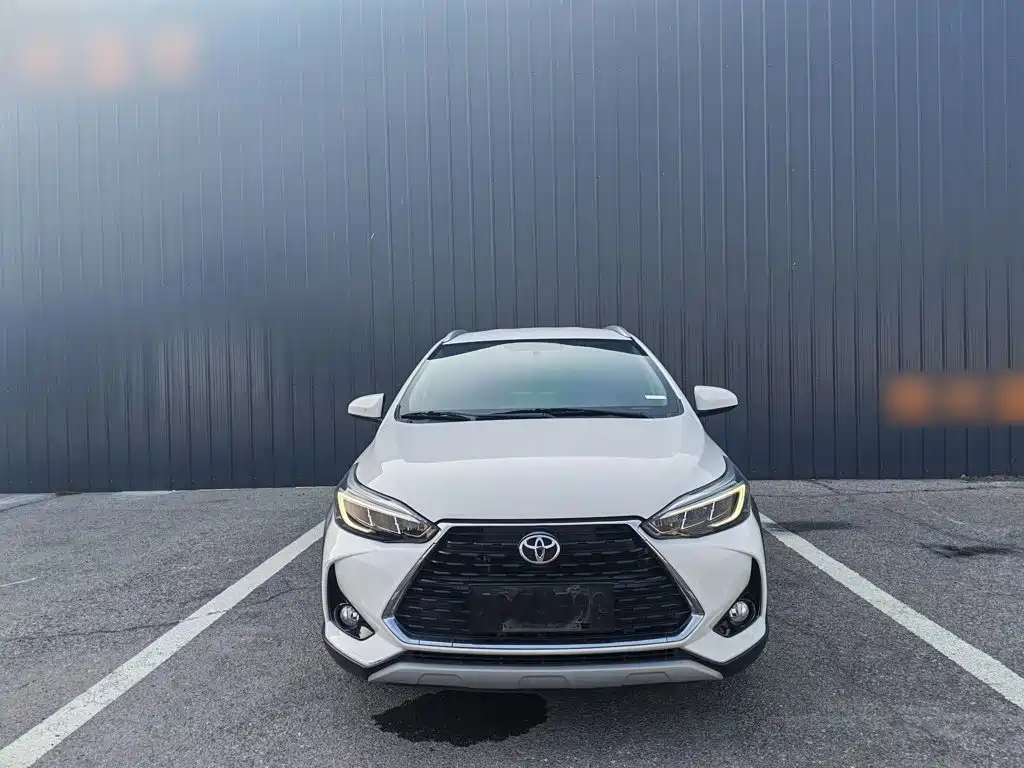 Toyota Yaris L — миниатюра 6