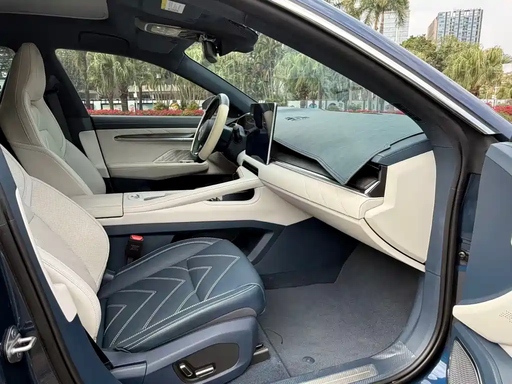 ZEEKR EXTREME KRYPTON 001