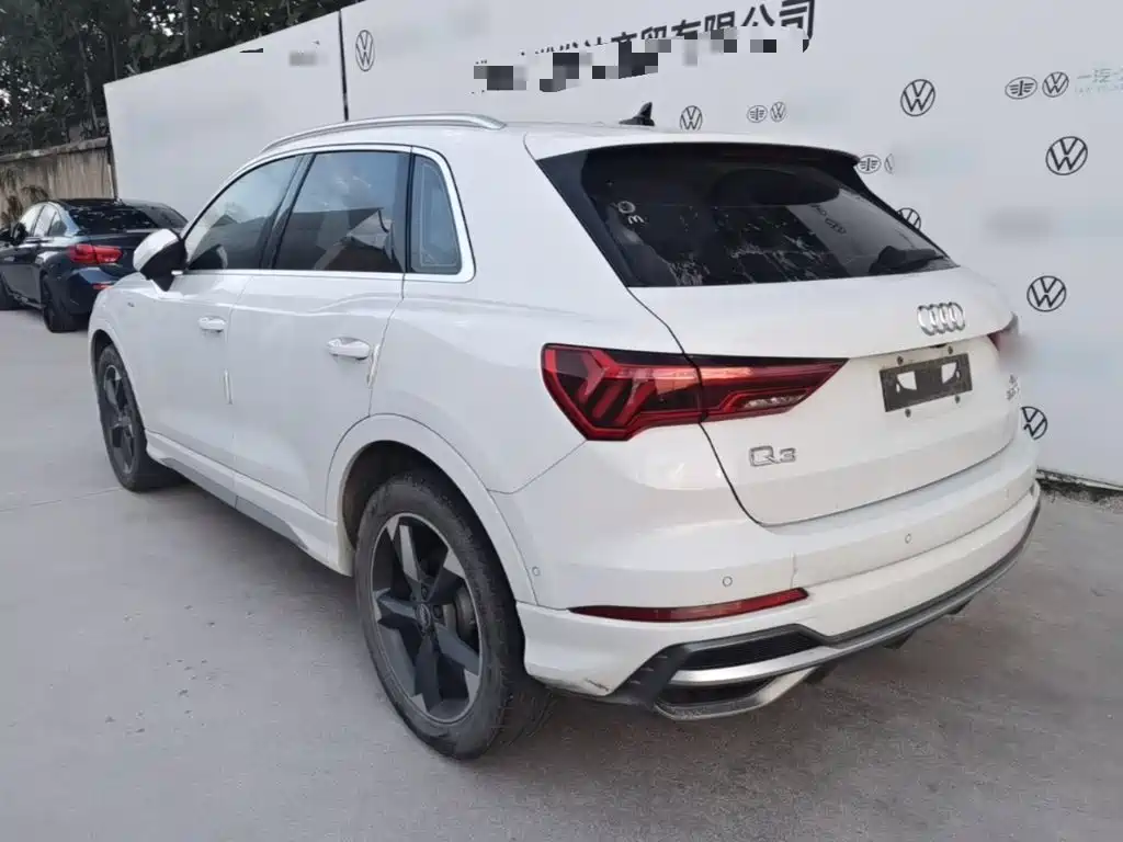 Audi Q3 — миниатюра 5