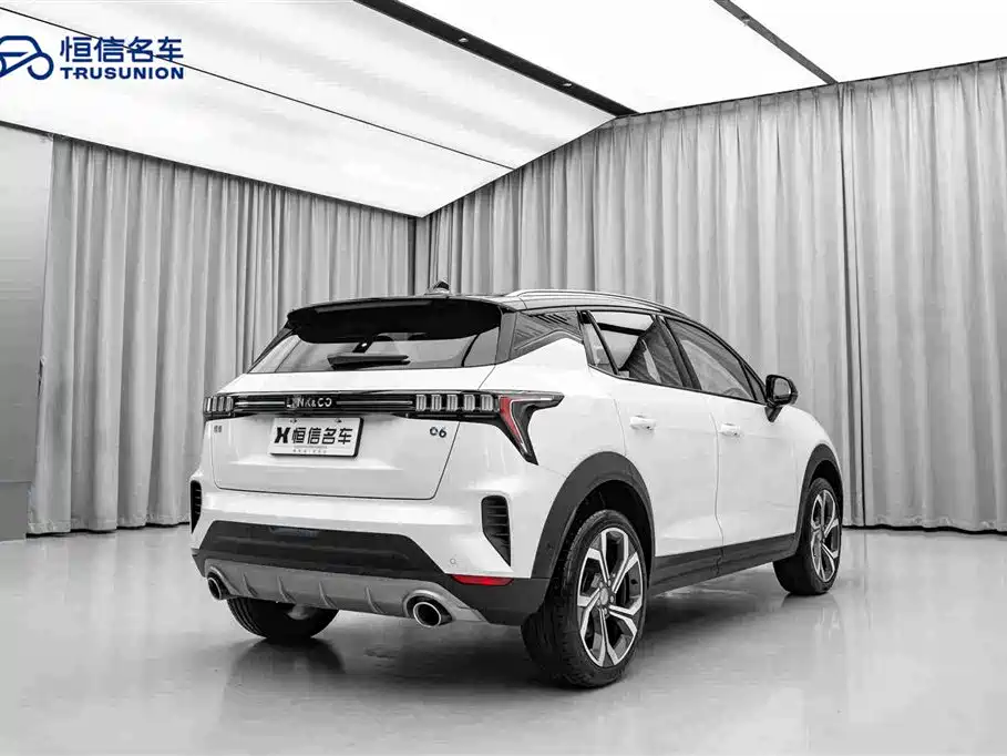 Lynk & Co 06 — миниатюра 5
