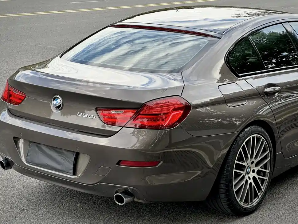 BMW 6 Series — миниатюра 8