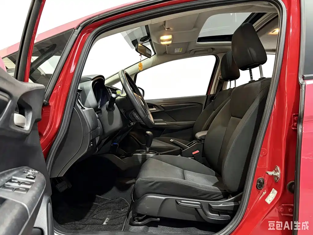 Honda Fit 2016 1.5L LXS CVT Comfort
