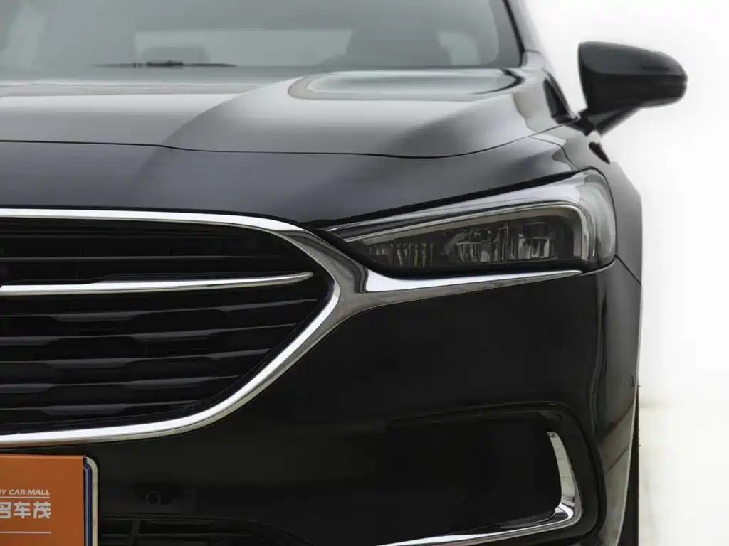 Buick LaCrosse 2021 652T Luxury
