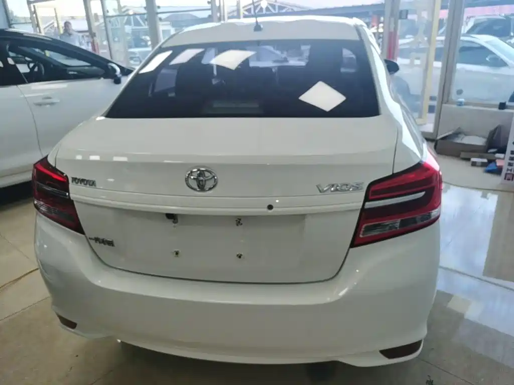 Toyota Vios — миниатюра 7
