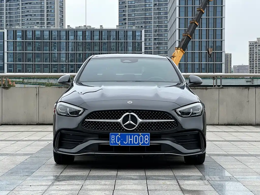 Mercedes-Benz C-Class — миниатюра 2