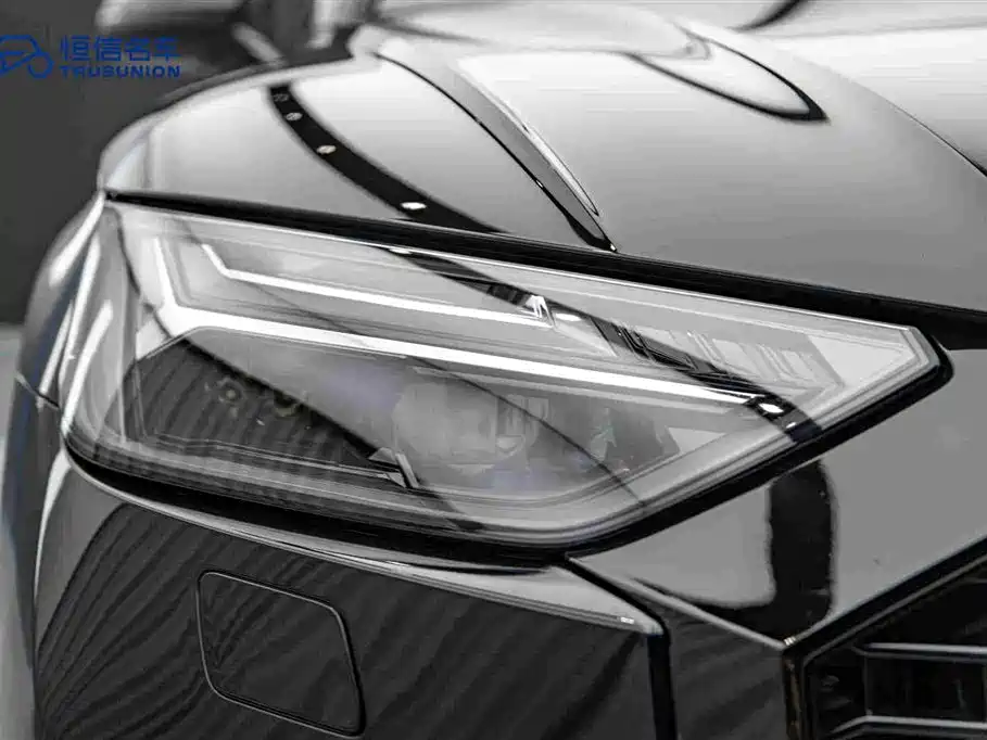 Audi Q5L — миниатюра 10