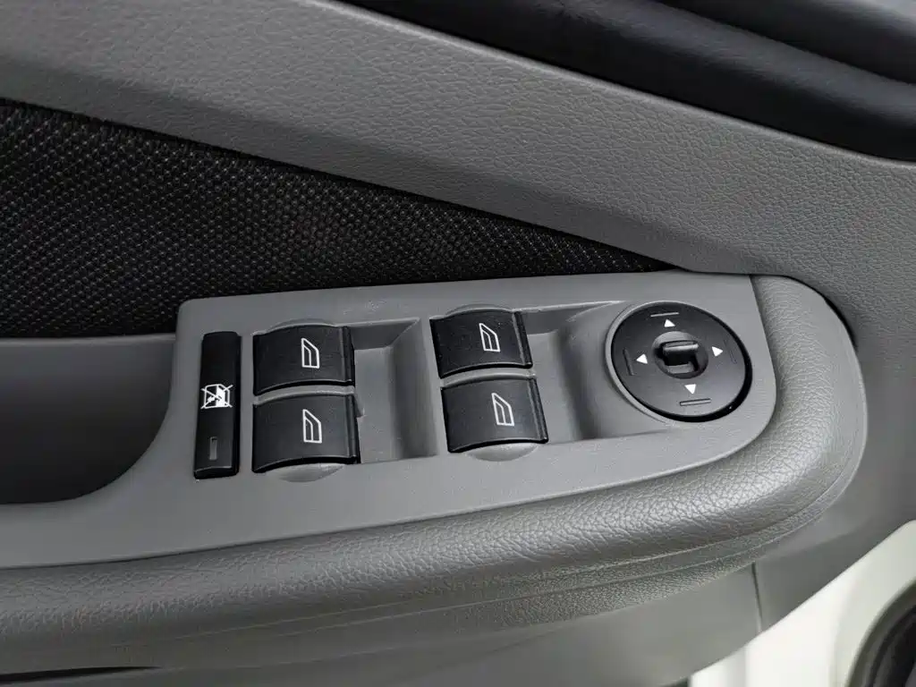 Ford Focus — миниатюра 9