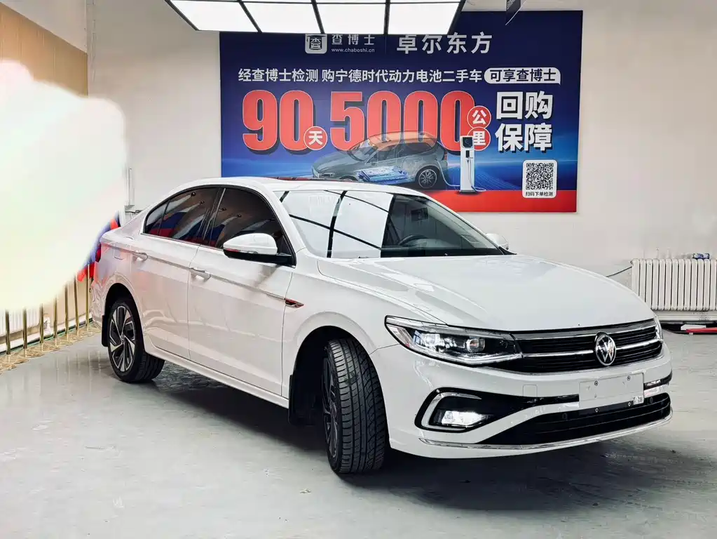 Volkswagen Bora — миниатюра 3