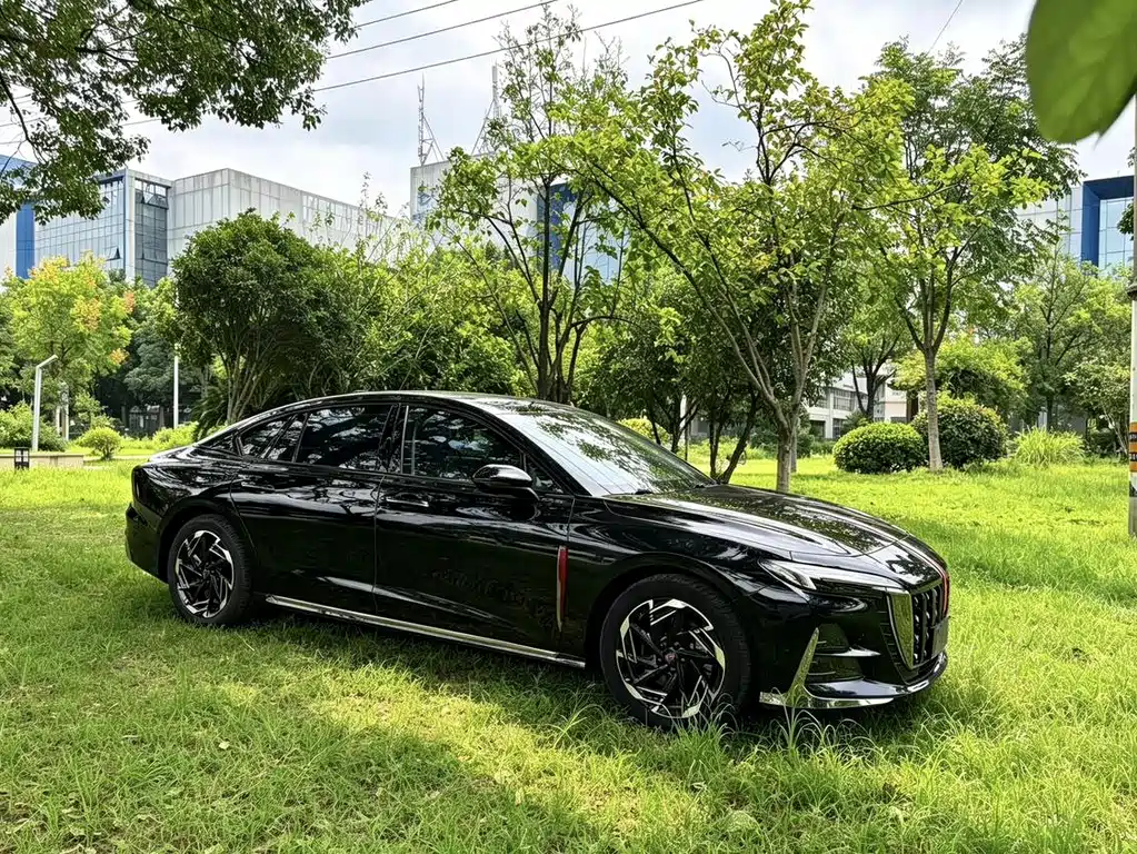 Hongqi Hongqi H6 — миниатюра 3