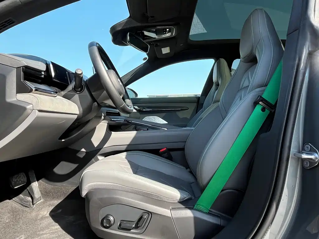 ZEEKR EXTREME KRYPTON 001