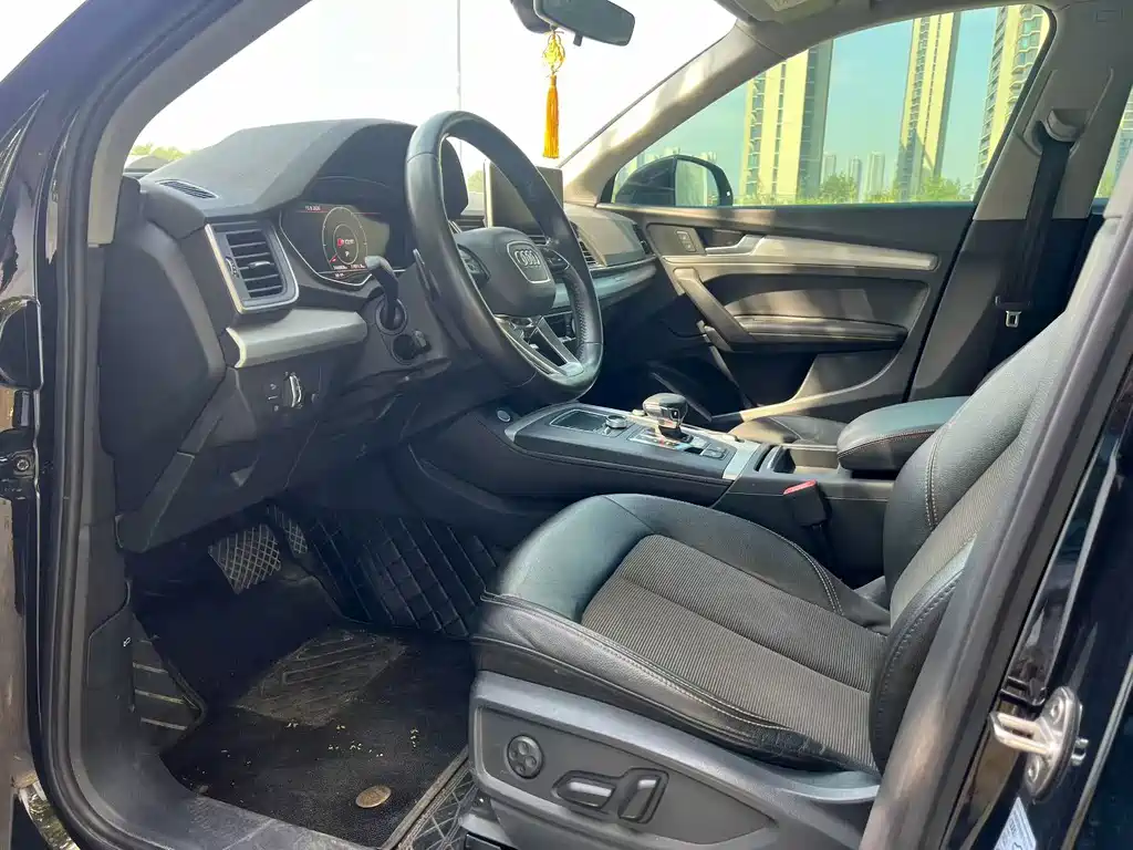 Audi Q5L — миниатюра 5
