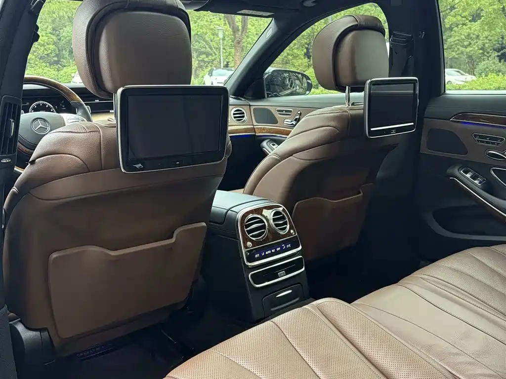 Mercedes-Benz S-Class — миниатюра 19